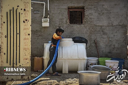 آبرسانی تانکرهای ارتش به روستاهای دشت آزادگان اهواز